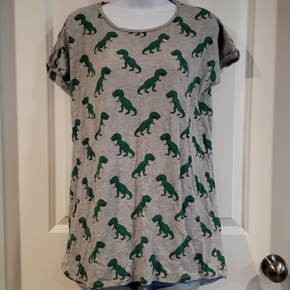 Grey sleep shirt